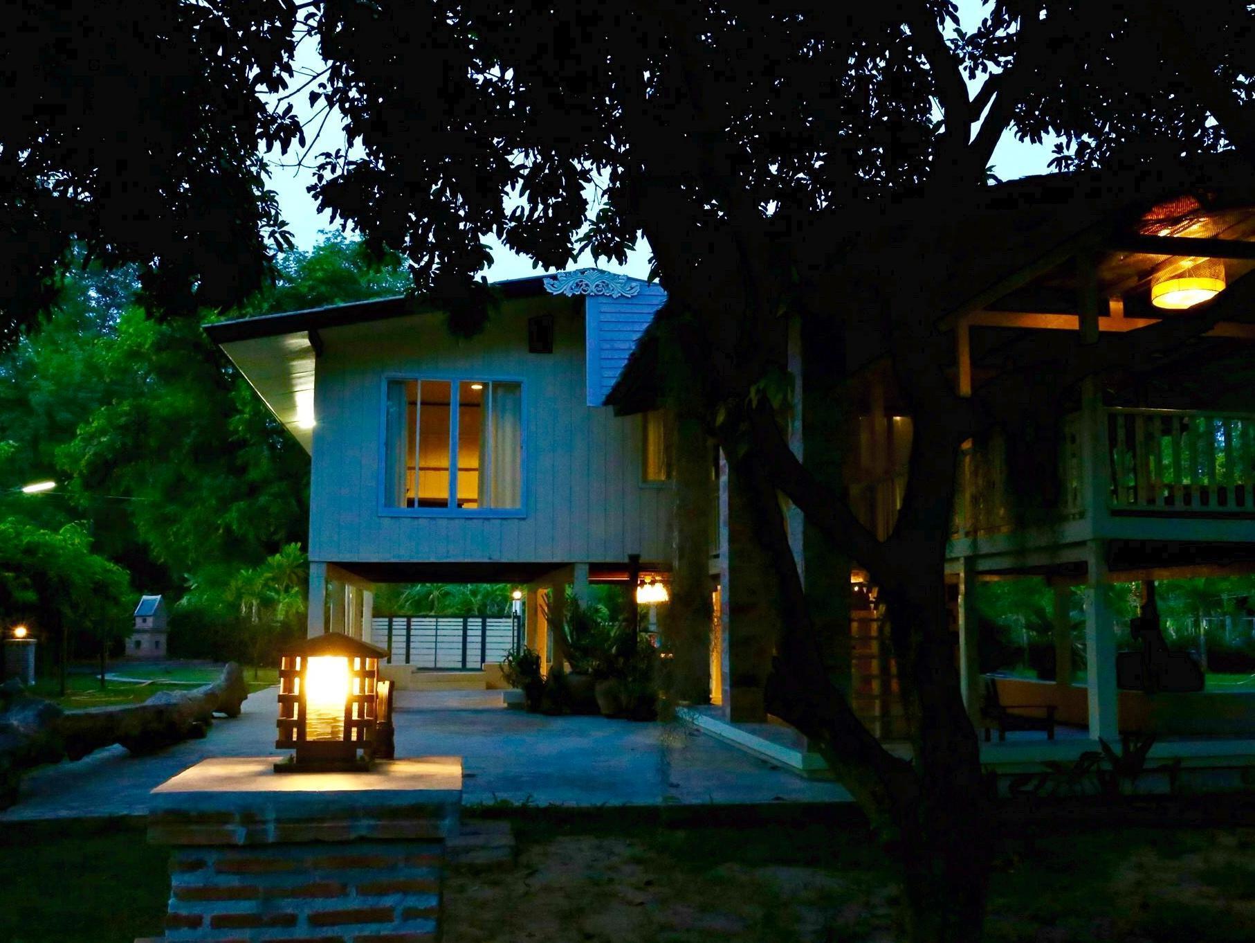 Tha Chang Vintage Suphan Buri Exterior foto